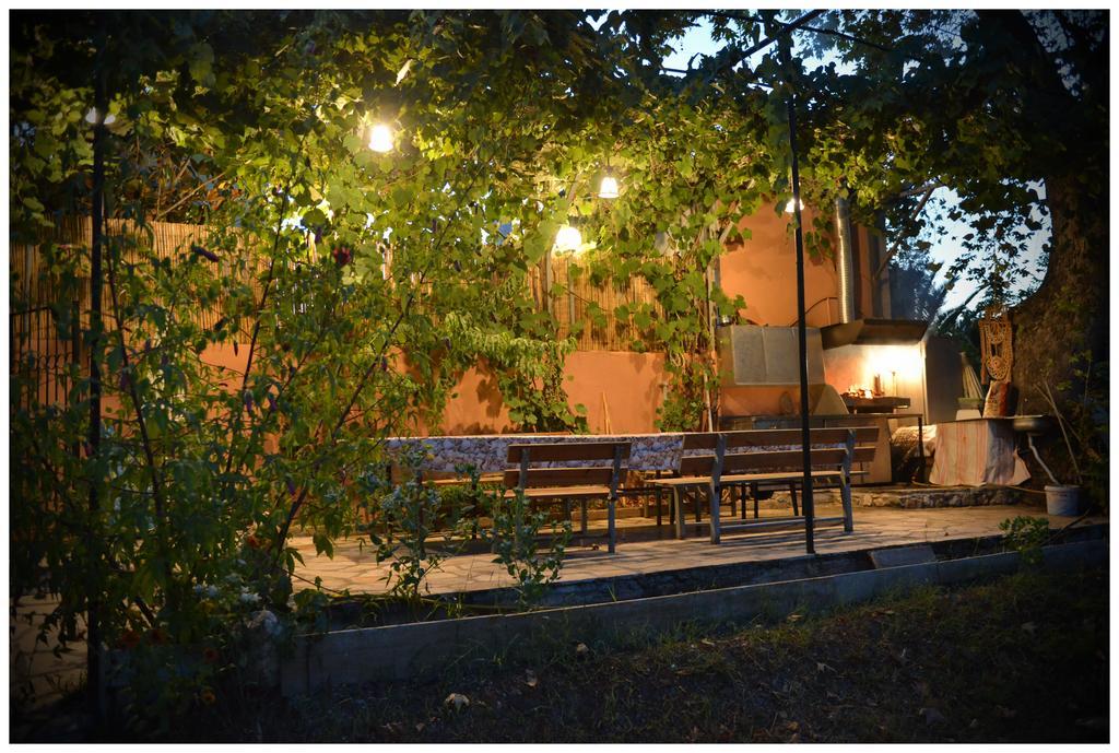 Anna Christina Apartments 메타모르포시 외부 사진