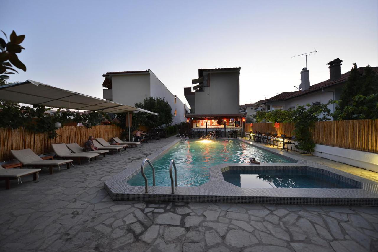 Anna Christina Apartments 메타모르포시 외부 사진